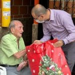 llevamos-alegria-a-los-21-abuelitos-que-alberga-la-fundacion-social-apostar7